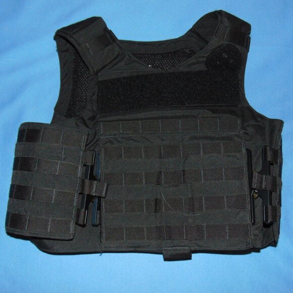 POINT BLANK  BODY ARMOR CARRIER  MOLLE STRAPS   52R - Picture 2 of 12